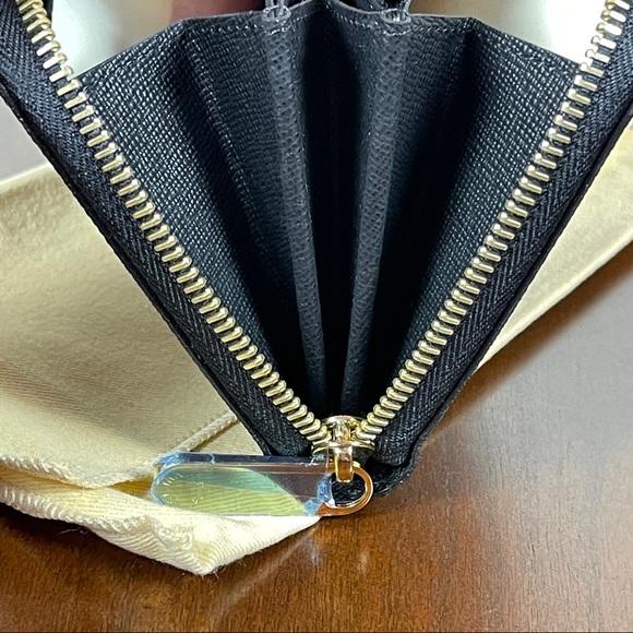 Louis Vuitton Black Sequin Damier Paillettes Zippy Wallet - Picture 6 of 14